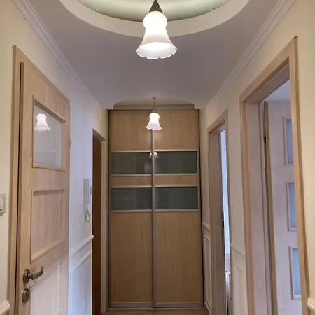 Apartment Basniowy